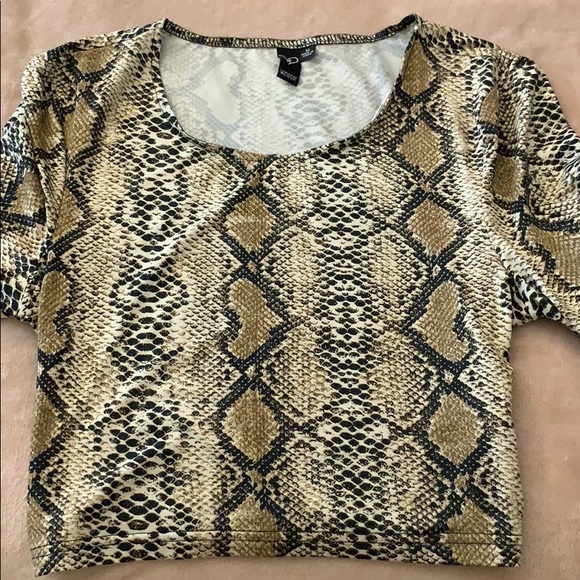 Leopard crop top - Picture 1 of 2